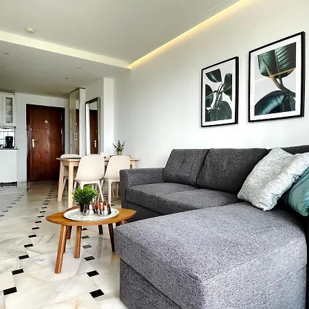 Absolute Beachfront At Lubina Del Sol - Riviera Del Sol Mijas Costa Appartement *